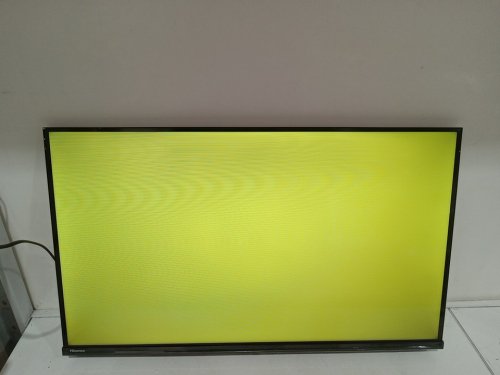 Hisense Hi-QLED HD Smart VIDAA TV - Hi-QLED Color, Dolby Audio - 32" - (Model: 32QD4SV) image 5