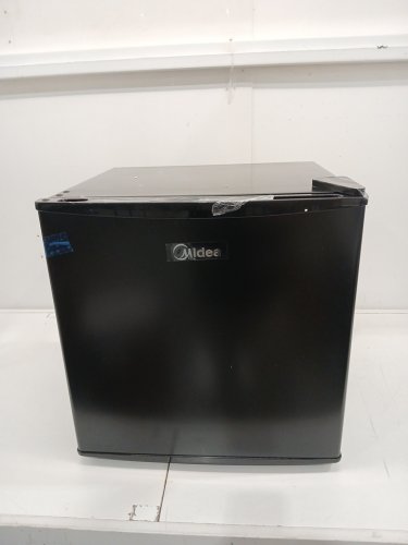 MIDEA COMPACT SINGLE-DOOR MINI REFRIGERATOR - 1.6 Cu.FT - BLACK (MODEL: WHS-65LB1) image 3