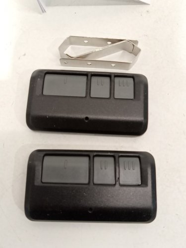 2PK CREACITY UNIVERSAL GARAGE DOOR OPENER REMOTE - BLACK/GREY image 2