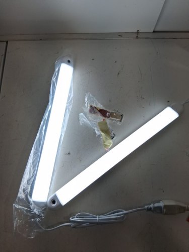 2pkmotion sensor led strip lights - 2500-6500k - 16"x1.4" - white (model: GG201) image 2