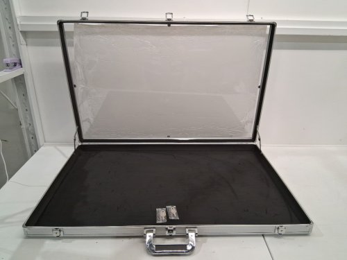 PORTABLE TRADE SHOW CARRY CASE DISPLAY CASE FOR CARDS, COLLECTIBLES & MORE - 32" X 24" - TRANSPARENT LID image 3