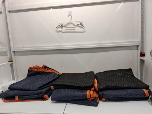 9pk heavy duty moving blankets - 80" x 72" - non-woven & recycled cotton packing blanket - blue/orange/black (model: yb085-35) image 4