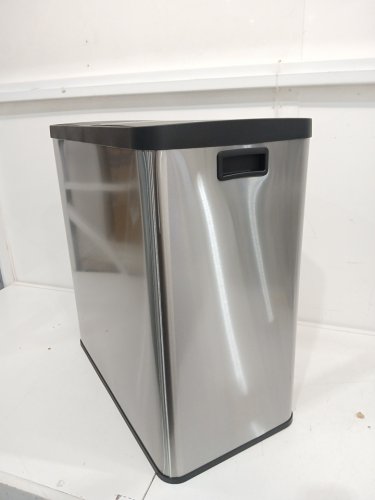 The Step N' Sort Soft Step Dual Trash and Recycling Bin - Silver - 70L (35L Each Side) (Model: 900702) image 7