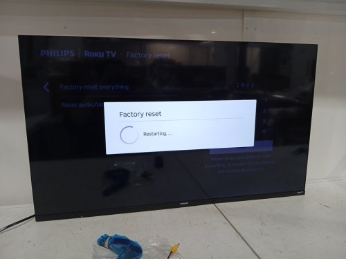 PHILIPS 7676 SERIES QLED FULLHD 1080P ROKU TV - 43" - BLACK - (MODEL: 43PQF7676/F6) image 16