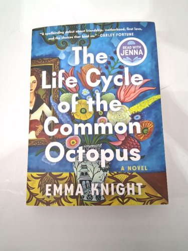 (Paperback) The Life Cycle of the Common Octopus: A Novel by Emma Knight image 2