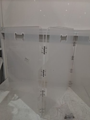 Cutora 4-Panel Clear Acrylic Freestanding Folding Pet Barrier/Gate - 80" x 20" x 24" - transparent/clear (MODEL: FBA467667CUTUS) image 4