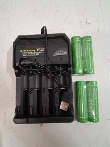 ADJUSTABLE 4-SLOT LITHIUM BATTERY SMART CHARGER - 2000MAH 5V - BLACK (MODEL: MS-5D84A) image 2