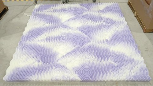 Dreamsmith Cooling Gel Memory Foam Mattress Topper - King - Purple image 3