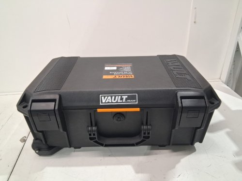 vault by pelican rolling protective case with no foam for - 22" x 14" x 9" - black (model: v525) image 2