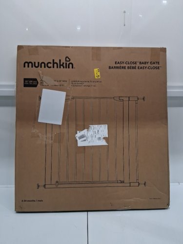 MUNCHKIN EASY CLOSE SAFETY GATE - 29.5" TO 35"W X 29.5"H - WHITE (MODEL: MK0002-012 REV 5) image 2