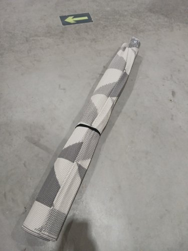 LARGE OUTDOOR GEOMETRIC AREA RUG - 7.6FT X 5FT - GREY/WHITE image 4