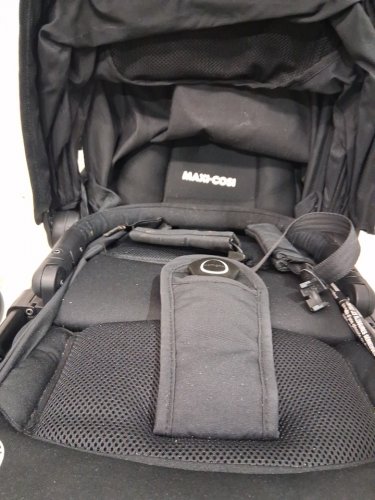 MAXI-COSI LARA ULTRA COMPACT foldable STROLLER - ESSENTIAL BLACK (MODEL: 01323CFNA) image 6