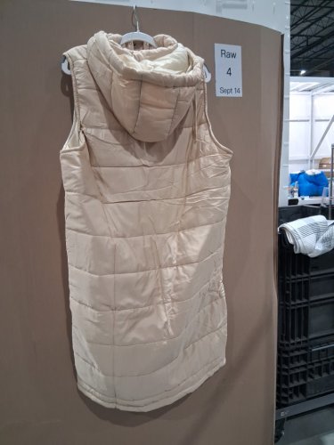 WOMEN'S LONG SLEEVELESS HOODED PUFFER FULL ZIP UP VEST JACKET - LARGE/EXTRA LARGE - BEIGE image 3
