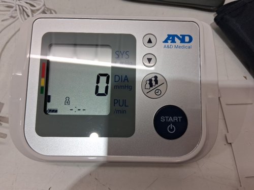 A&D MEDICAL LIFESOURCE BLOOD PRESSURE MONITOR - LARGE - BLUE/WHITE - (MODEL:UA-767FAM) image 4