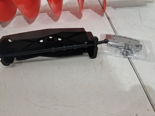 Ice Drill Auger Electric Drill Bit with Float Design - 8" X 28" - Red / Black image 4