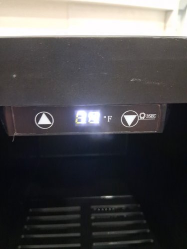EUHOMY BEVERAGE REFRIGERATOR COOLER WITH 40°F-61°F DIGITAL TEMPERATURE CONTROL - 18L (HOLDS 25 CANS) - BLACK (MODEL: FWC008-11BL-CAEH /‎ WC-6B) image 7