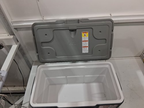 COLEMAN EXTREME COOLER WITH HEAVY DUTY CARRY HANDLES - 46 QUART - GREY (MODEL: CM2201100/1986833) image 6