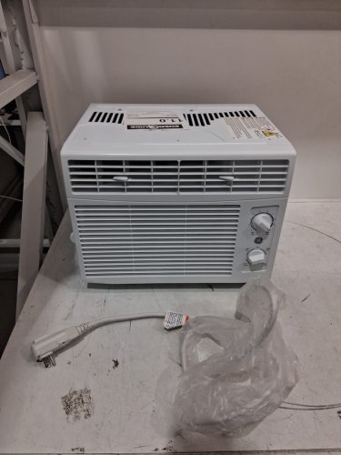 GE APPLIANCES ELECTRONIC WINDOW AIR CONDITIONER - 5,000 BTU - 150SQ.FT - WHITE (MODEL: AWAS05BWFC) image 4