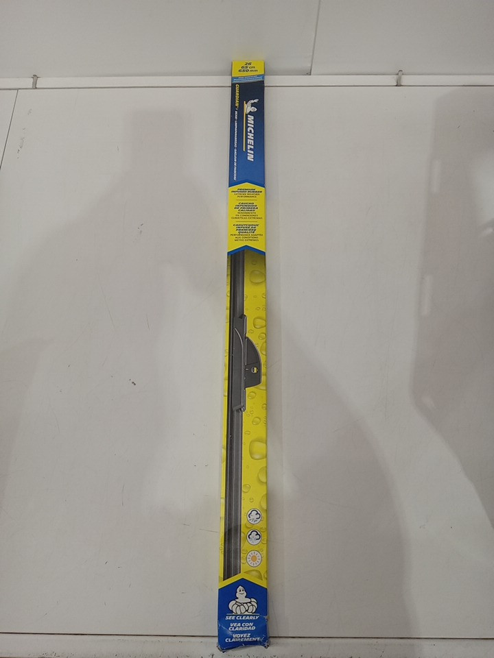 Michelin Premium Infused Rubber guardian Beam Wiper Blade - Driver Side - black (model: 1680380) image 2
