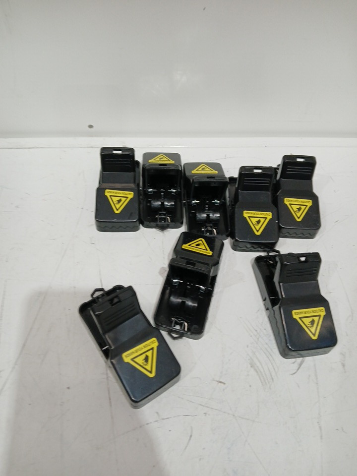 8PK eco pro pest control rat snap traps with teeth - black image 2