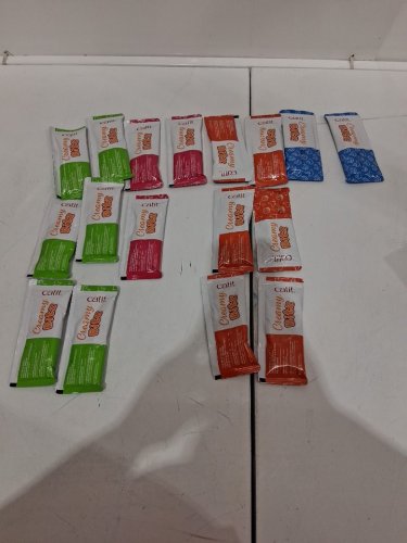17PK Catit Creamy Bitz Premium Moist Cat Treats - 12g Each - Chicken & Duck, Chicken & Scallops, Salmon & Shrimp, Tuna & Crab image 3