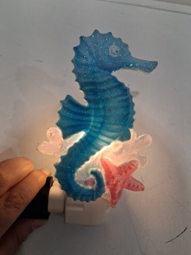 Novelty Lights LED Seahorse Night light - warm white (model: NL-LED-SEAHORSE) image 3
