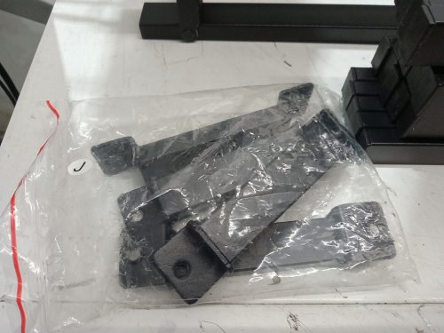 ZINUS metal box spring with free locking brackets - king - black (model: b09xm84rff) image 4