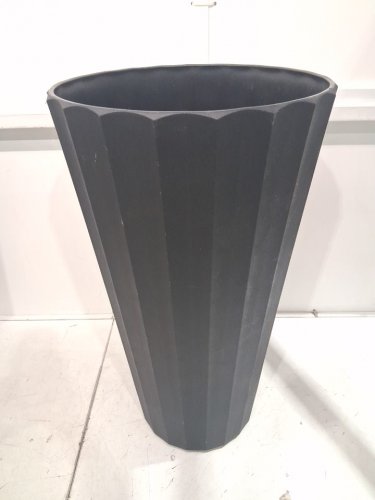 Veradek Demi Series plastic Tall Planter for outdoor - 26" - black (model: COLV26B) image 2