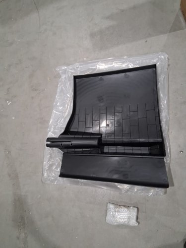 LEFT SIDE Quarter Fenders - For Freightliner Cascadia (2018 - 2024) - BLACK (MODEL: FR-166-L / CA-FCA-0412-L) image 3