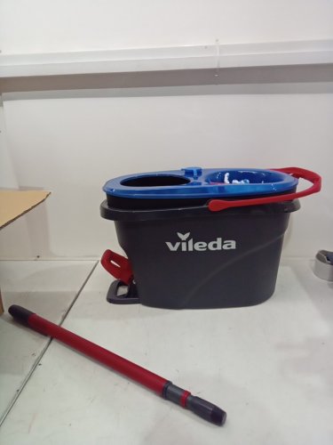 vileda easywring rinseclean spin mop & bucket system with reusable microfiber mophead & extendable handle - blue image 3