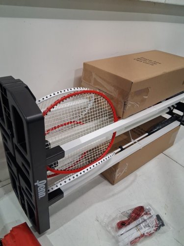 PENN EASY SET-UP BADMINTON SET WITH 4 RACKETS AND 2 SHUTTLECOCKS - 5FT 1" X 15FT - (MODEL: 1819476) image 3