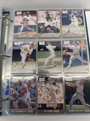 500 APPROX ASSSTD 1991 FLEER BASEBALL MLB CARDS image 16