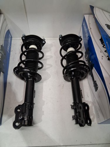 2pk Detroit Axle Front Struts with Coil Spring - for hyundai elantra sedan 2011-2016 - (model: 532709 \ 532708) image 2