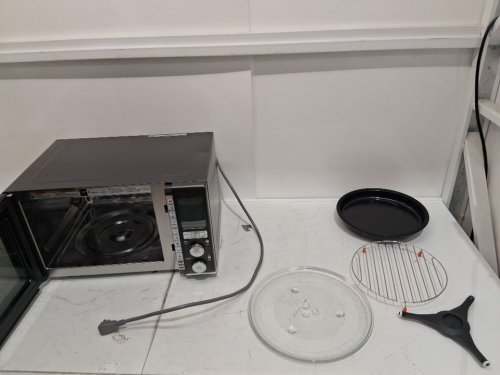 BREVILLE THE COMBI WAVE 3-IN-1 DIGITAL MICROWAVE AIR FRYER OVEN WITH SOFT-CLOSE DOOR & ELEMENT IQ - black (MODEL: bm0870) image 6