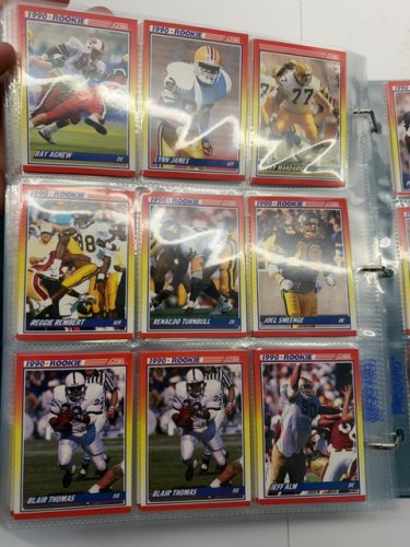 400+ APPROX ASSSTD 1990 SCORE NFL FOOTBALL CARDS image 15