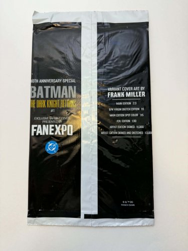 BATMAN THE DARK KNIGHT RETURNS #1 – 40TH ANNIVERSARY – SEALED BLIND BAG – FRANK MILLER image 2