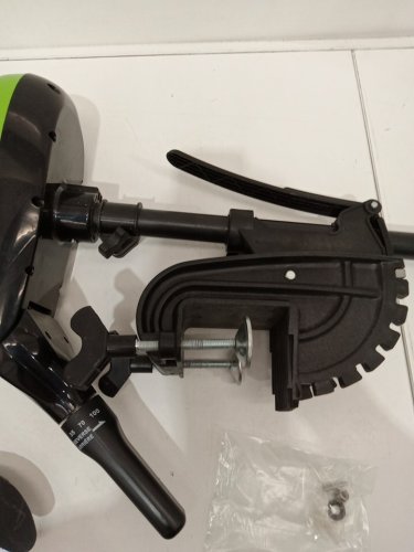 GREENWORKS TROLLING MOTOR FOR BOAT USE with Battery and Charger - 40V - 55LB - GREEN / BLACK (MODEL: TMF303) image 6
