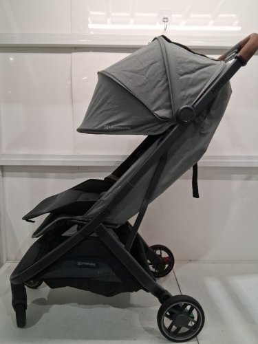 UPPABABY MINU V3 LIGHTWEIGHT FOLDABLE STROLLER - GREYSON (MODEL: ‎0803-MIN-NA-GRY) image 7