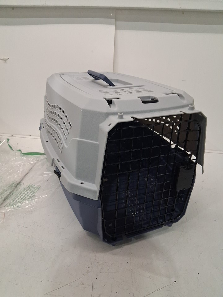 AMAZONBASICS TWO-DOOR TOP-LOAD HARD-SIDED PET TRAVEL KENNEL CARRIER CRATE FOR CATS OR DOGS - 23" x 15" x 13" - GREY/BLUE (MODEL: ‎6009-M-APL) image 2