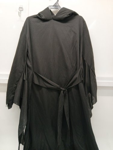 BOYS Ghost Face Bleeding Costume - MEDIUM 10-12 - BLACK image 3