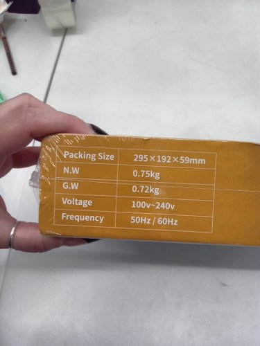 UALIKE High Frequency 4-in-1 facial device wand -50hz/60hz image 3