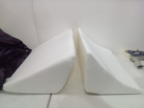 2pk wedge pillows for neck and legs - 21" x 18" - 21" x 14" - white image 4