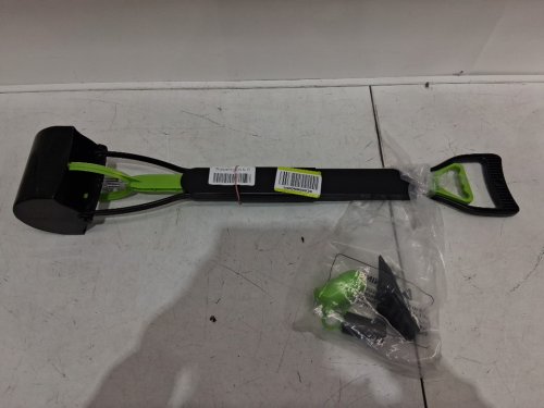 Ienjoyed Pet Dog Foldable Pooper Scooper for Grass & Gravel Pick Up - 28" - Green/Black image 2