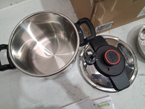 T-fal Clipso Stainless Steel Pressure Cooker- 6-litre  (MODEL-7114000369) image 7