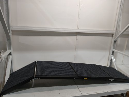 veehoo extra wide folding non slip rug surface dog ramp - 71" x 20" - black/grey (model: CWPT2606CP) image 3