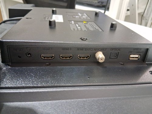 MAGNAVOX ROKU TV 720P SMART TELEVISION - 24" - BLACK (MODEL: MRT2405) image 5