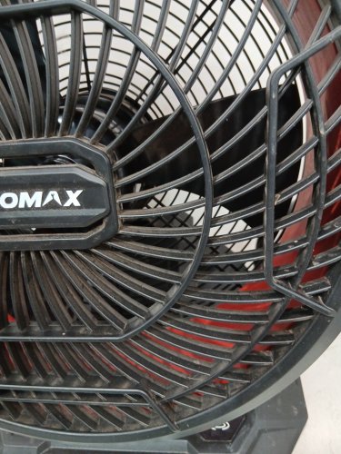 Ecomax PORTABLE tilt cordless MISTING FAN - 12" - 1400CFM - BLACK/RED (MODEL: EMF501214) image 6