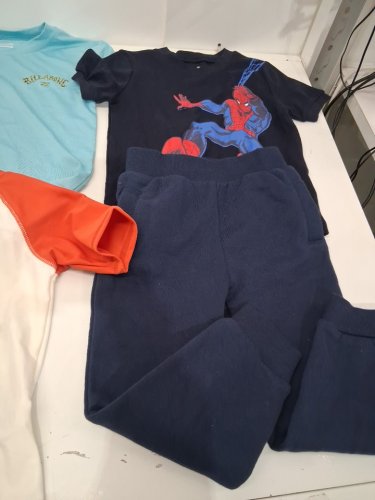 4 ASSORTED BOYS CLOTHES - SIZE 4-5 image 3