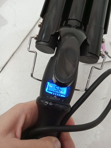 BLUETOP Three Barrel Curling Iron - 100w - black image 4