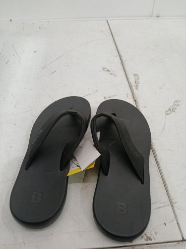 WOMEN'S BENCH SANDALS - SIZE 6 - BLACK (STYLE: 5220006) image 2